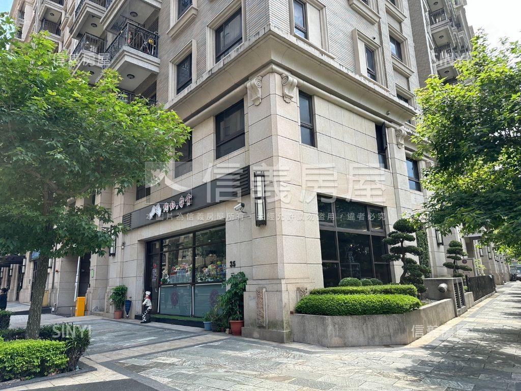 近日月光三角窗店面房屋室內格局與周邊環境