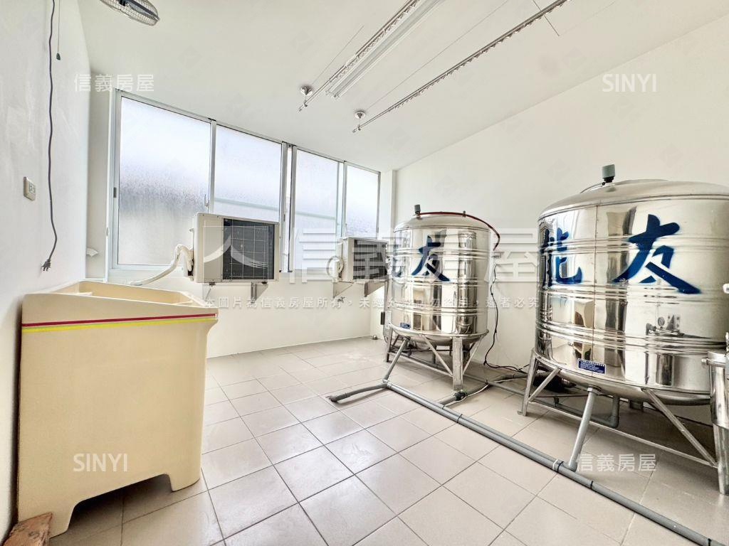 平實副都心朝南美透天房屋室內格局與周邊環境