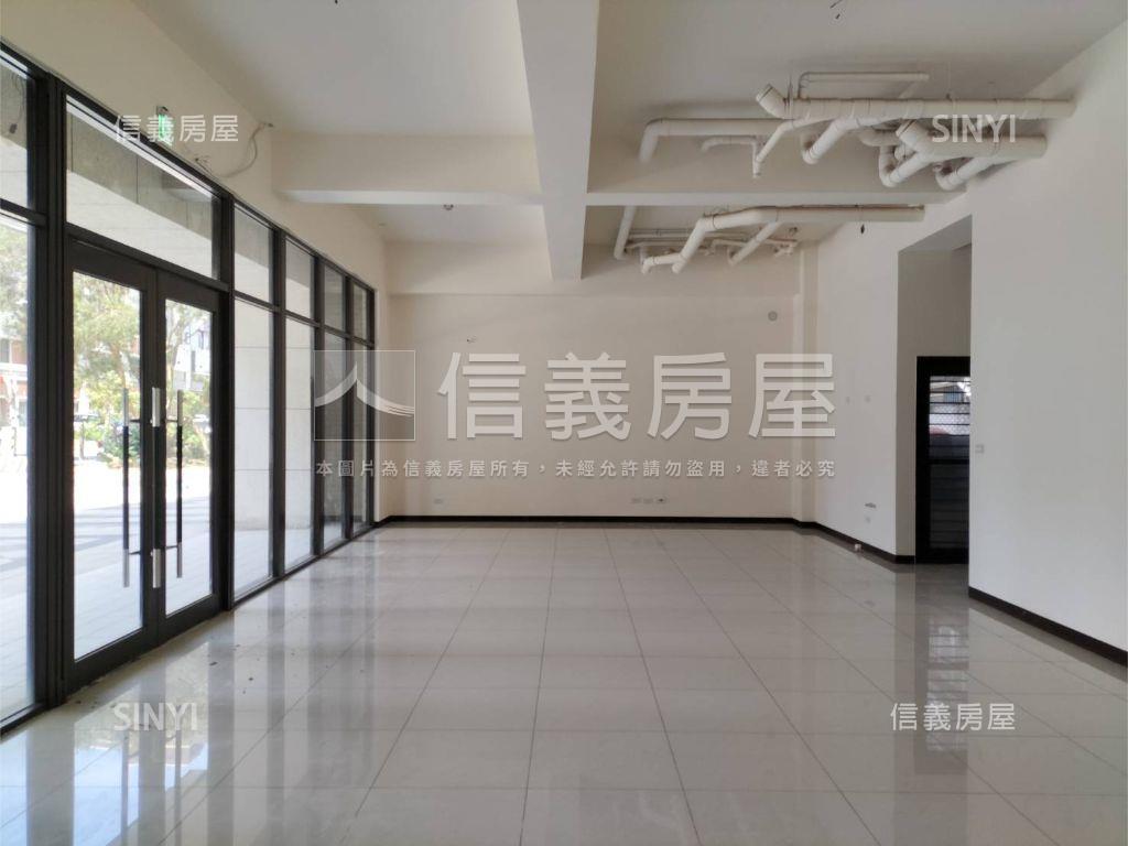 過嶺優質大面寬店面房屋室內格局與周邊環境
