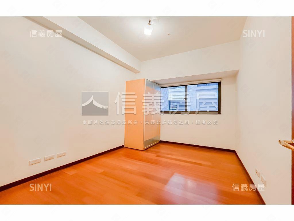 新光旁＜免四千萬＞大四房房屋室內格局與周邊環境