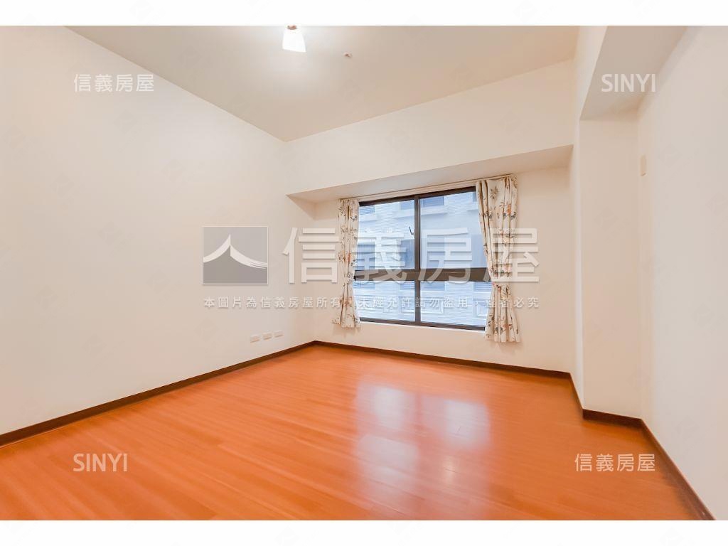 新光旁＜免四千萬＞大四房房屋室內格局與周邊環境