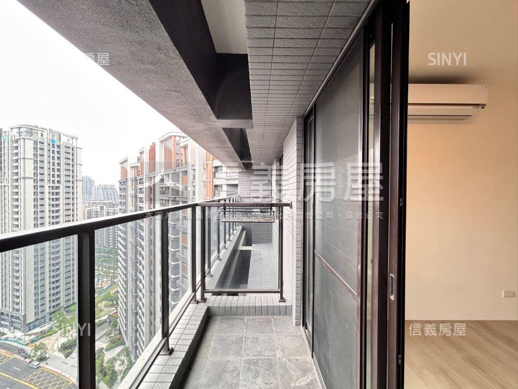 Ａ７富宇上城３房車位房屋室內格局與周邊環境