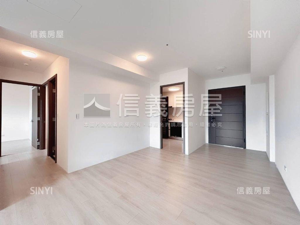 Ａ７富宇上城３房車位房屋室內格局與周邊環境