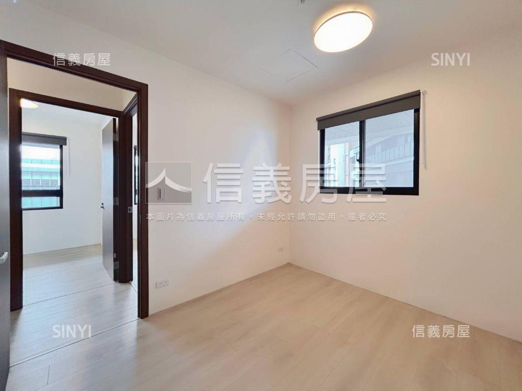 Ａ７富宇上城３房車位房屋室內格局與周邊環境