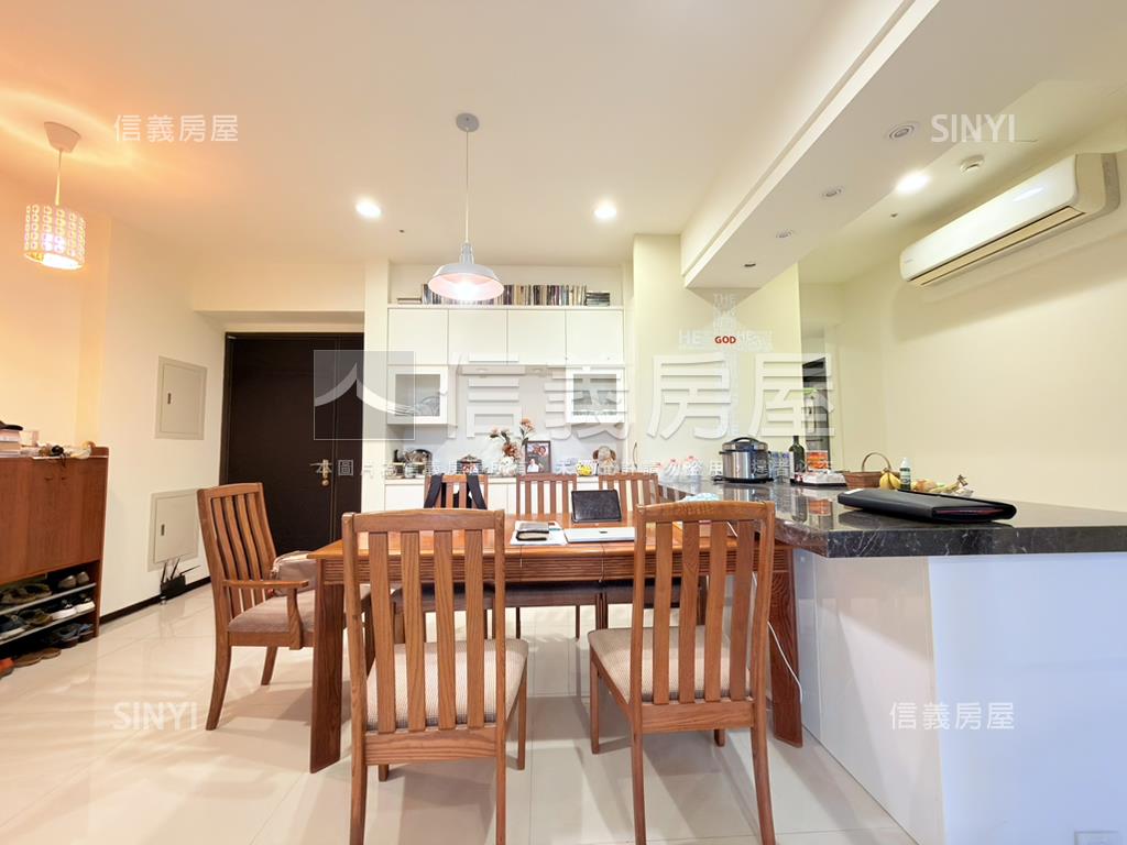 明日軸朝南視野四房房屋室內格局與周邊環境