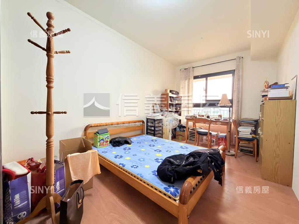 明日軸朝南視野四房房屋室內格局與周邊環境