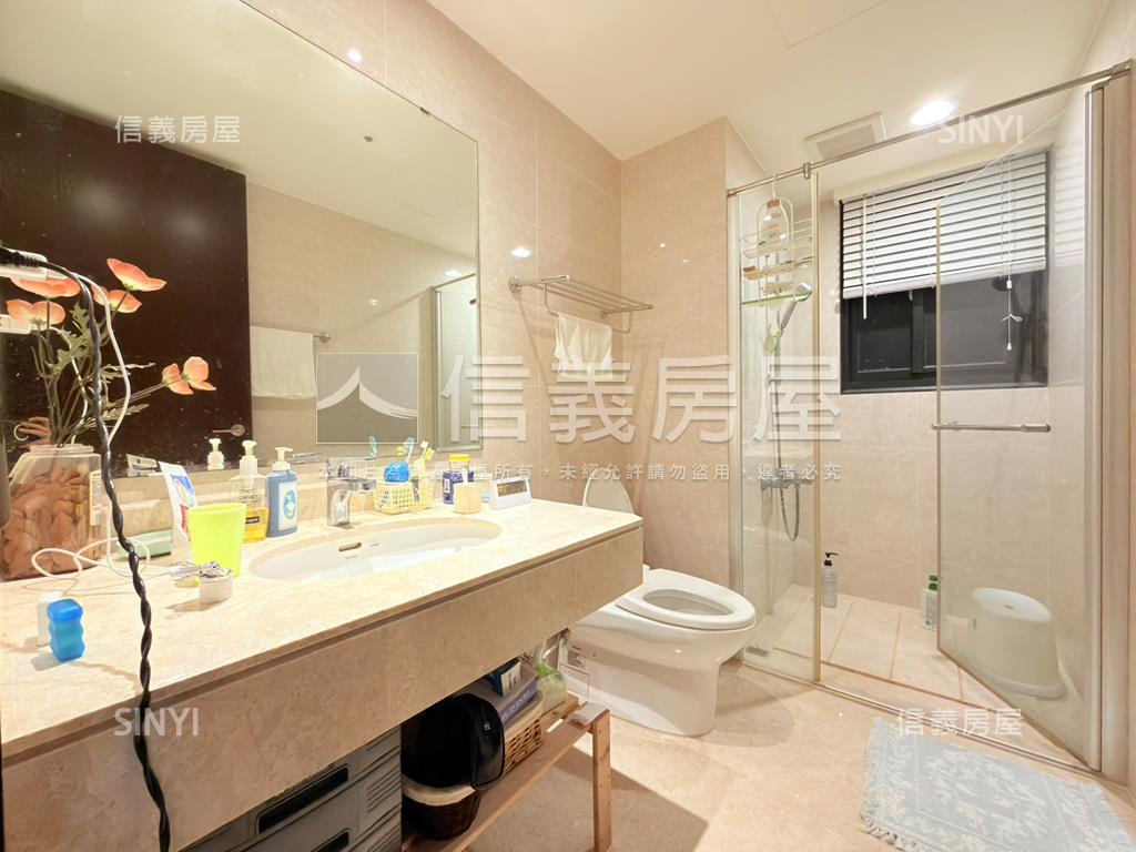 明日軸朝南視野四房房屋室內格局與周邊環境