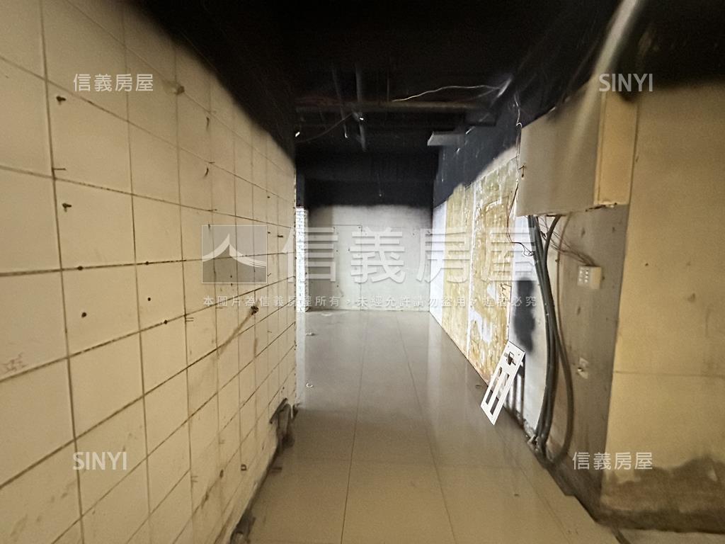 復北中山國中捷運站旁金店房屋室內格局與周邊環境