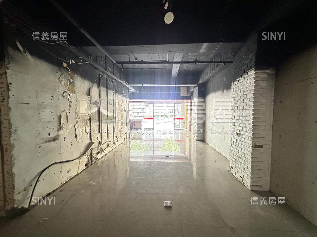 復北中山國中捷運站旁金店房屋室內格局與周邊環境