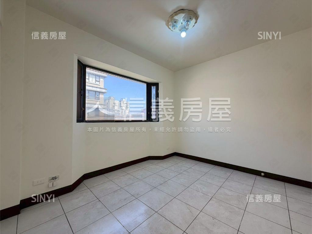 東方電梯３房房屋室內格局與周邊環境