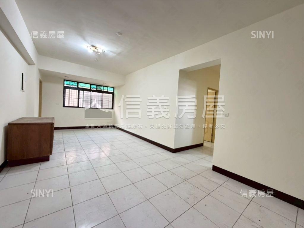 東方電梯３房房屋室內格局與周邊環境