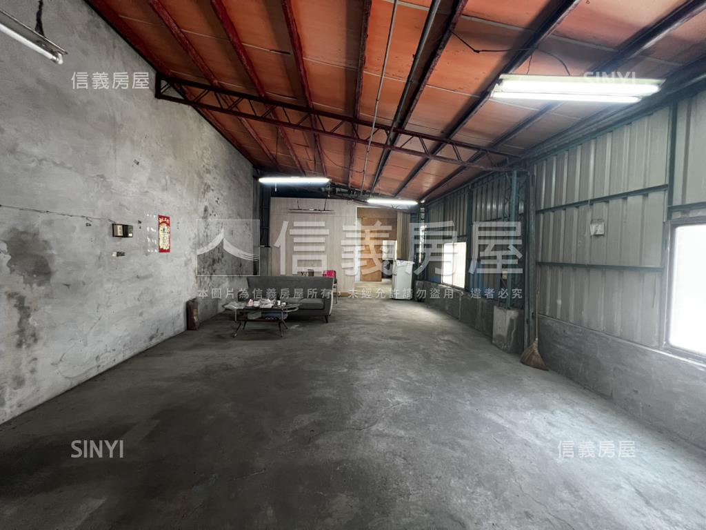和美市區約３０坪土地房屋室內格局與周邊環境