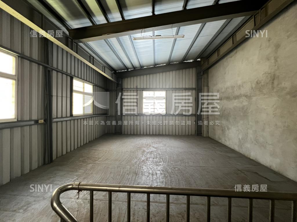 和美市區約３０坪土地房屋室內格局與周邊環境