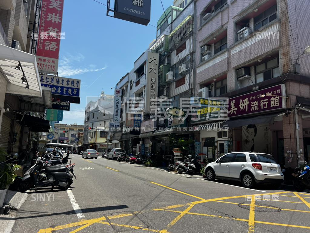 和美市區約３０坪土地房屋室內格局與周邊環境