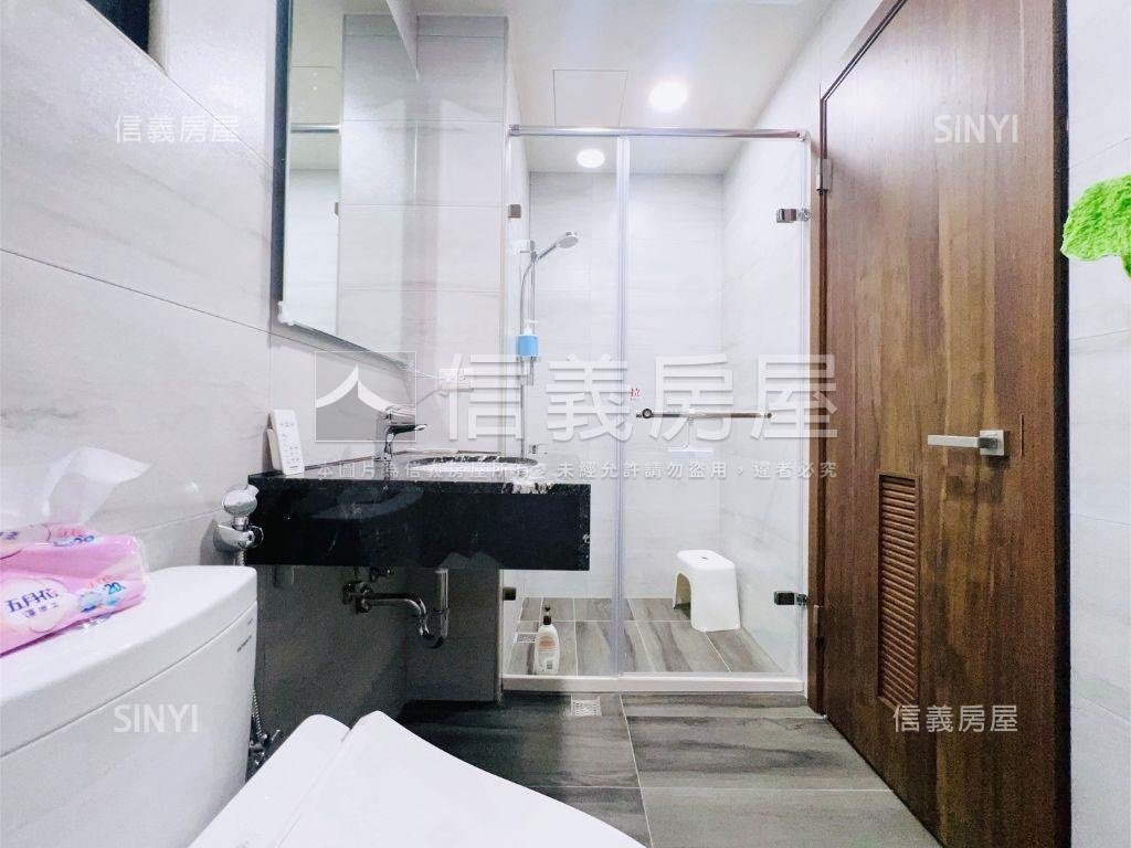 北屯機捷富宇兩房兩衛房屋室內格局與周邊環境