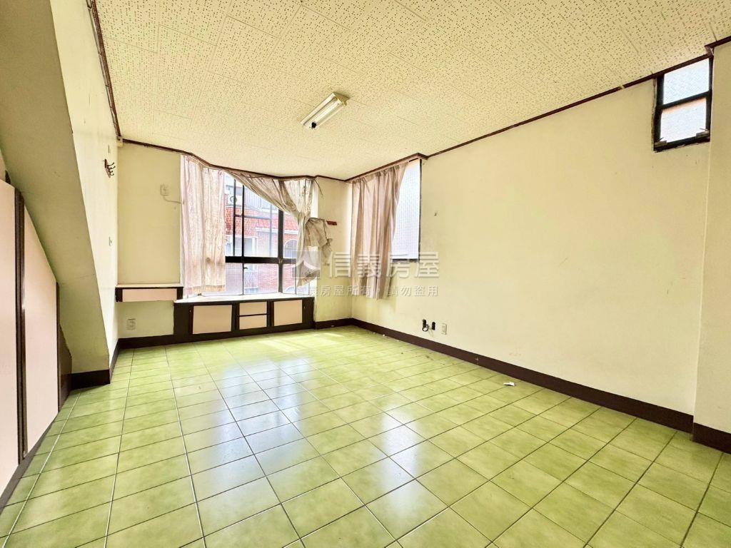 近火車站社區型樓中樓美屋房屋室內格局與周邊環境