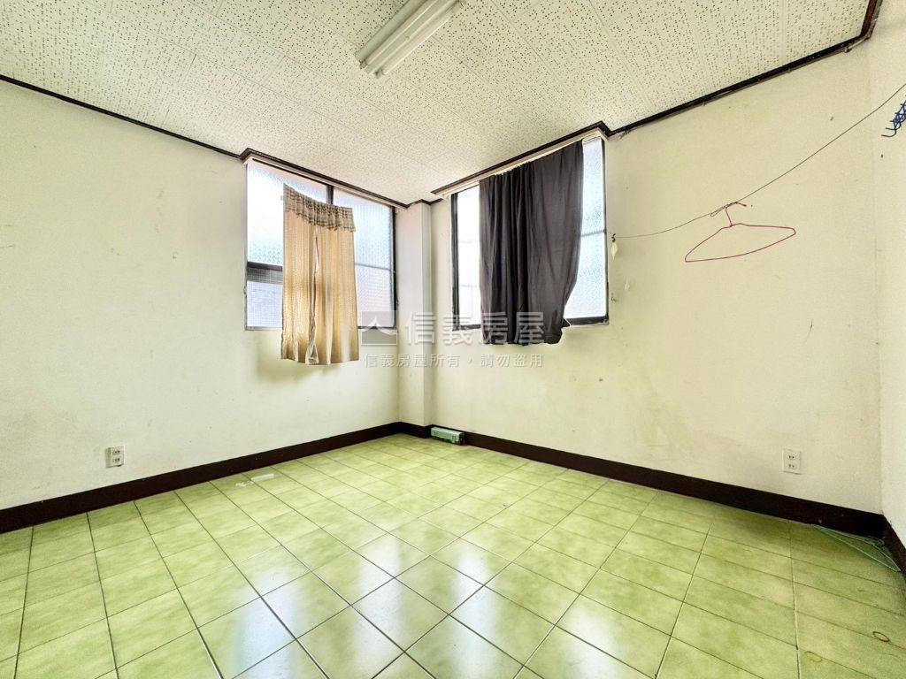 近火車站社區型樓中樓美屋房屋室內格局與周邊環境