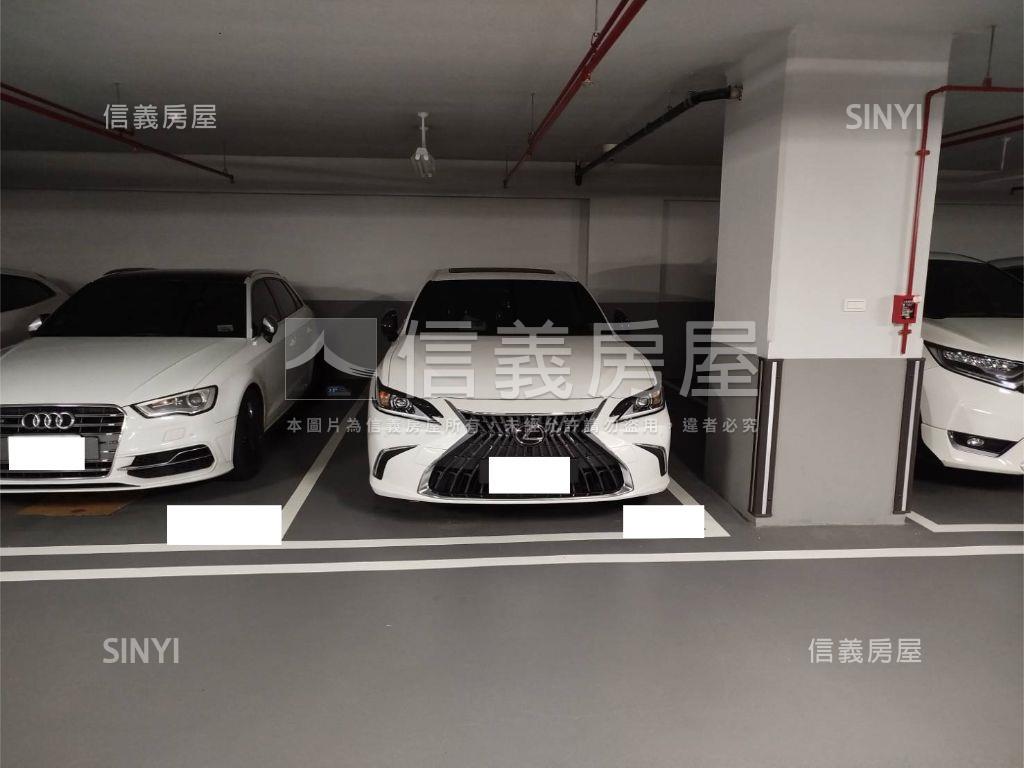 央北！誠鑫三房雙衛浴開窗房屋室內格局與周邊環境