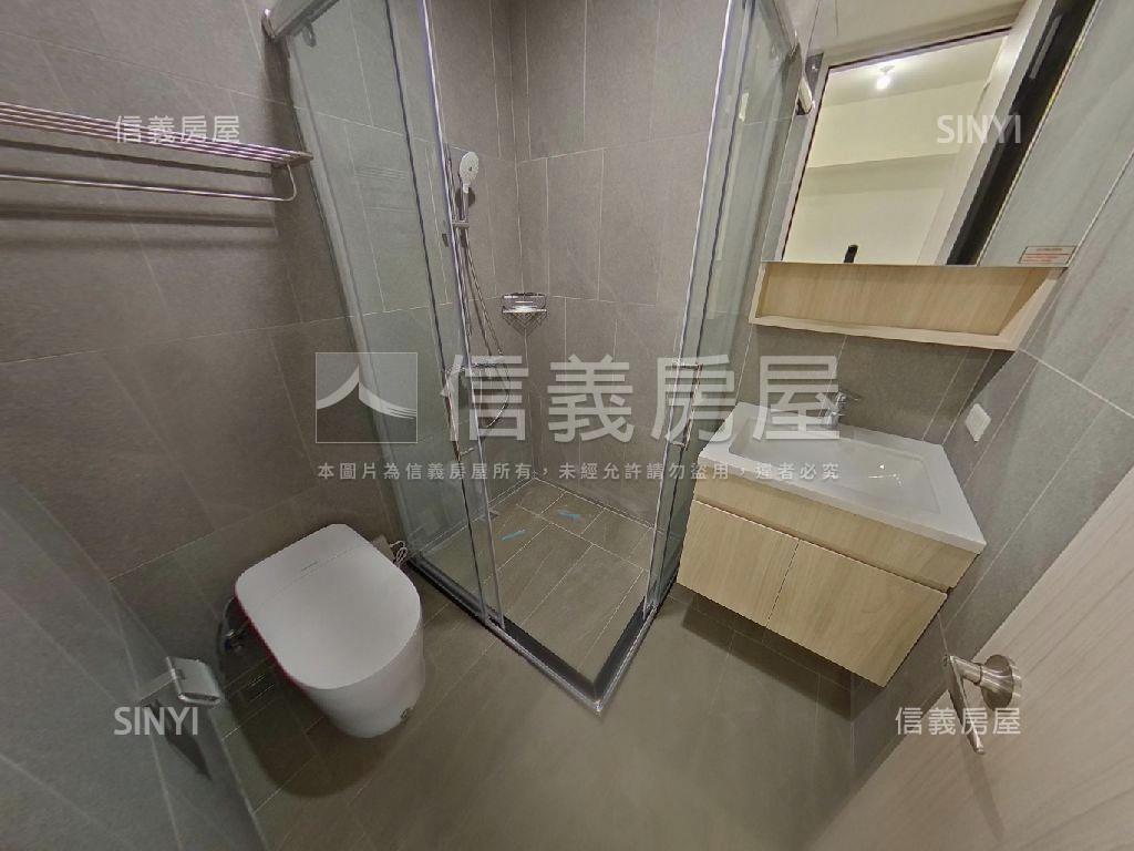 亞昕一沐高樓層稀有釋出房屋室內格局與周邊環境