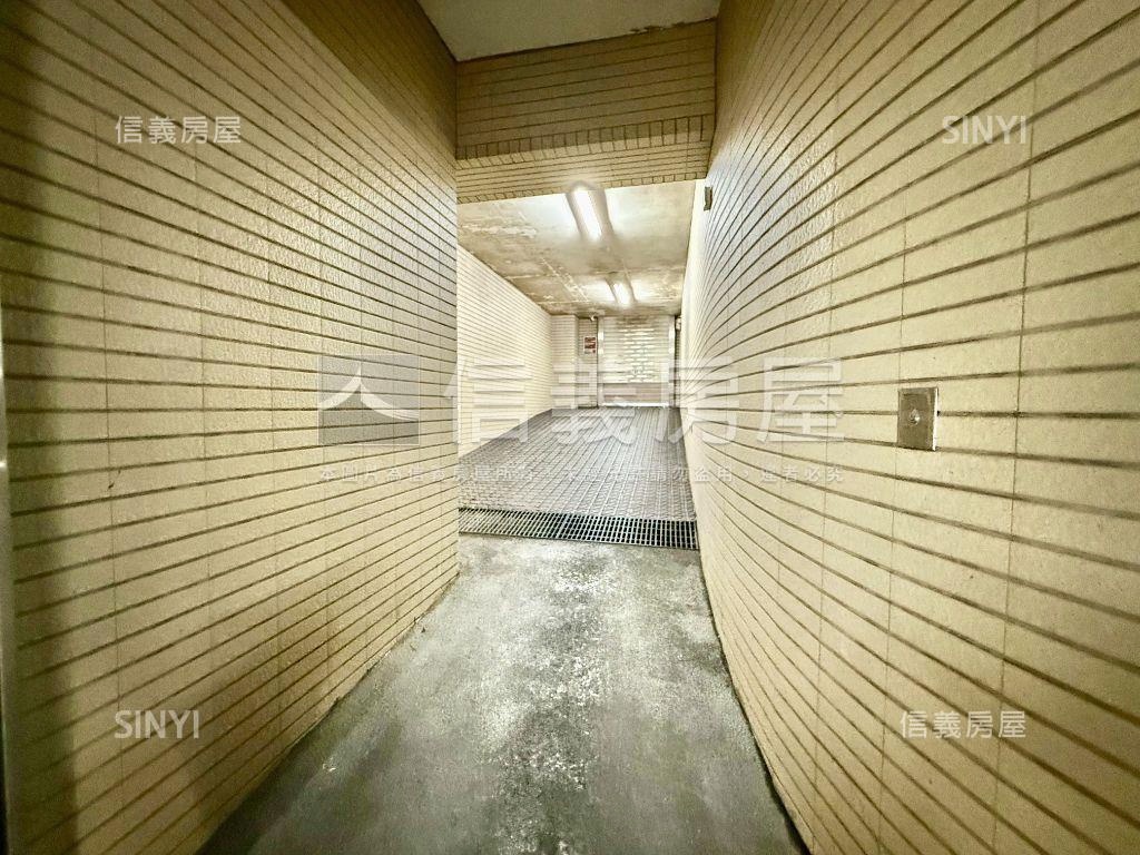 將捷家和✩高質感三房車位房屋室內格局與周邊環境