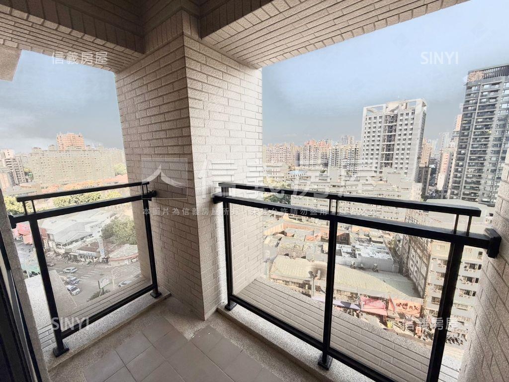 專！１２期高樓大三房平車房屋室內格局與周邊環境