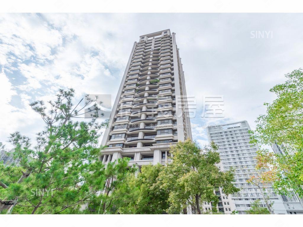 專！１２期高樓大三房平車房屋室內格局與周邊環境