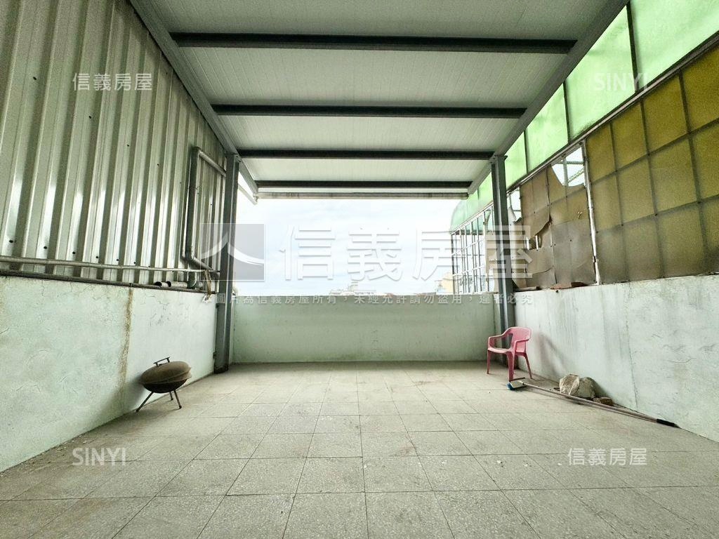 近勝利國小花園前後雙車墅房屋室內格局與周邊環境