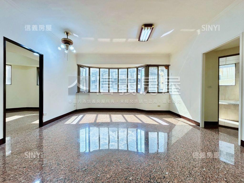 單坪２３萬未來藍線梯兩房房屋室內格局與周邊環境