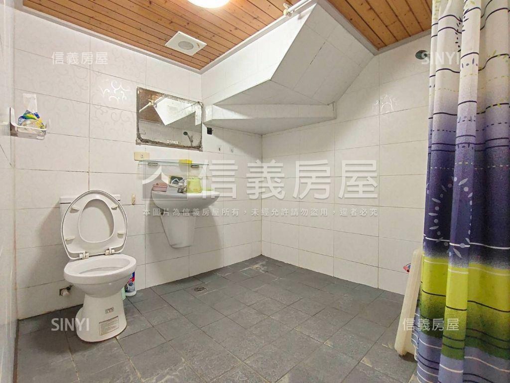 東區芳鄰景觀２＋１平車房屋室內格局與周邊環境