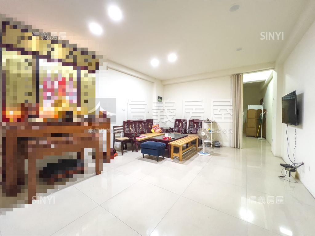 近７４震後車庫好棒棒透天房屋室內格局與周邊環境