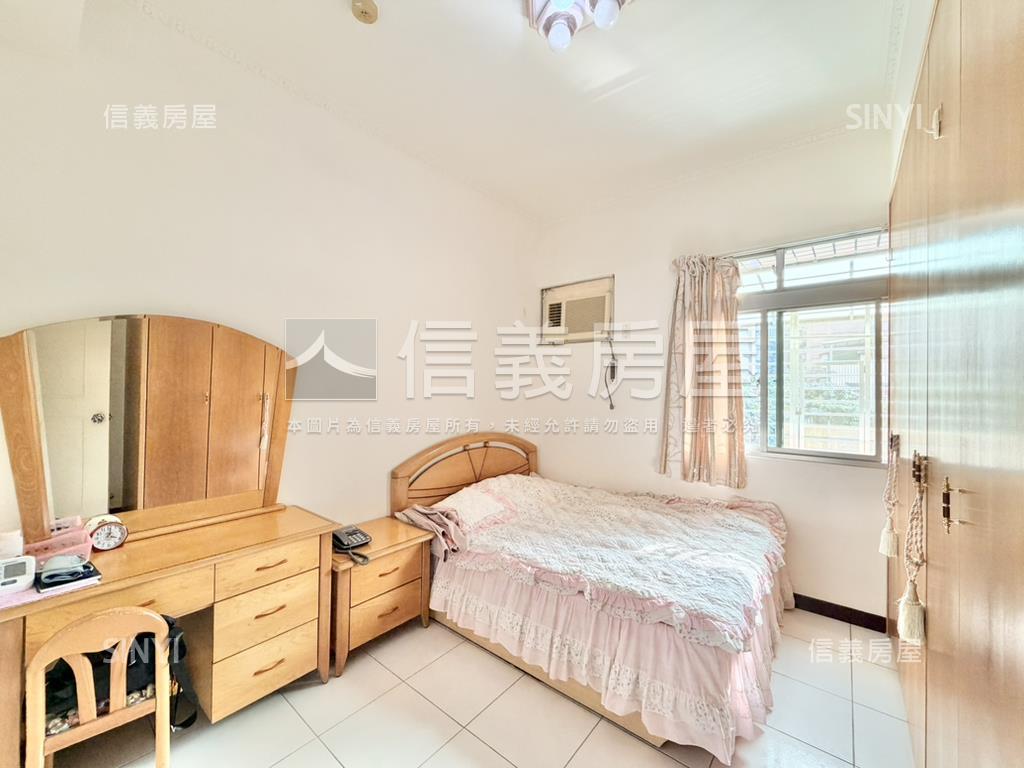 海山大地後棟邊間三房房屋室內格局與周邊環境