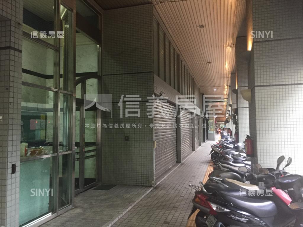 皇普大道兩房房屋室內格局與周邊環境