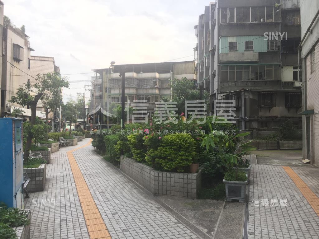 皇普大道兩房房屋室內格局與周邊環境