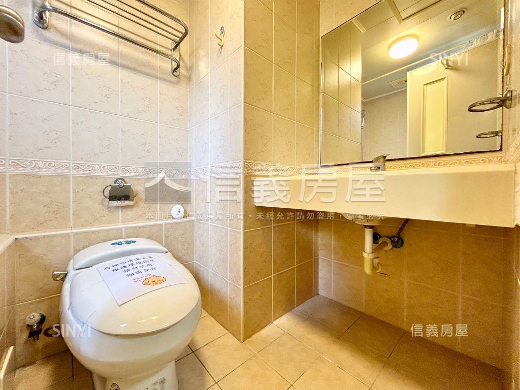 綠灣大空間附平車房屋室內格局與周邊環境