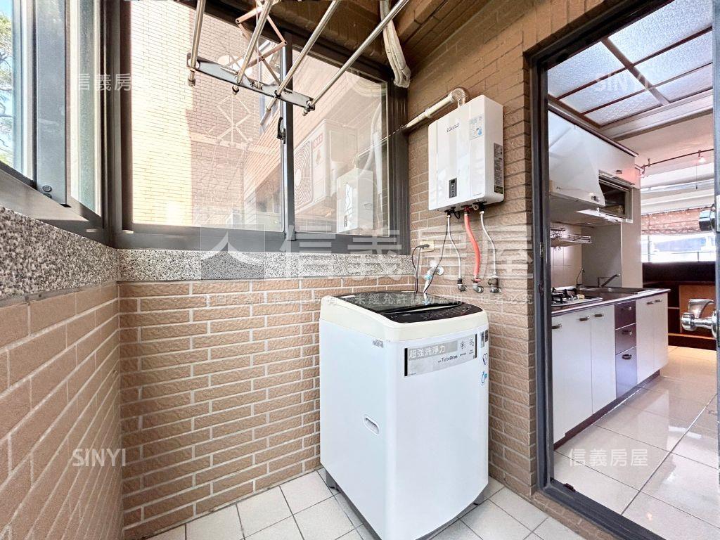 綠灣大空間附平車房屋室內格局與周邊環境