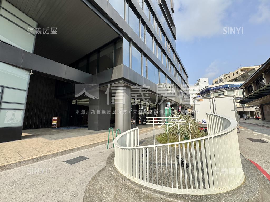 中央公園．精品透店房屋室內格局與周邊環境