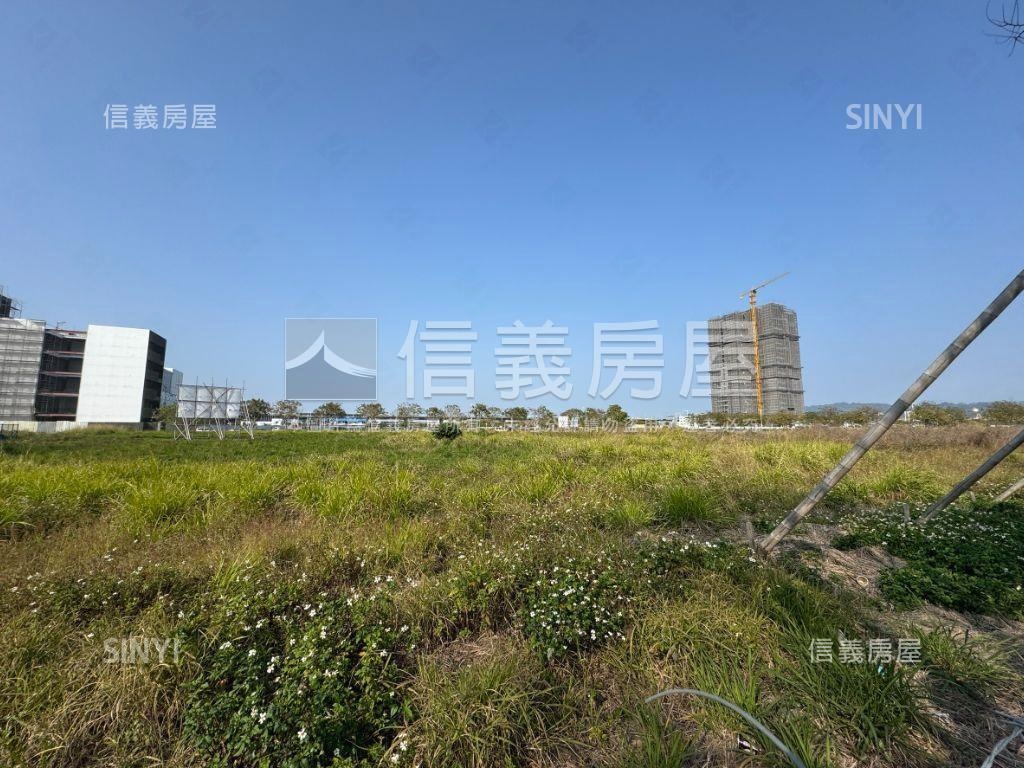 １４期商五坪效佳朝南美地房屋室內格局與周邊環境