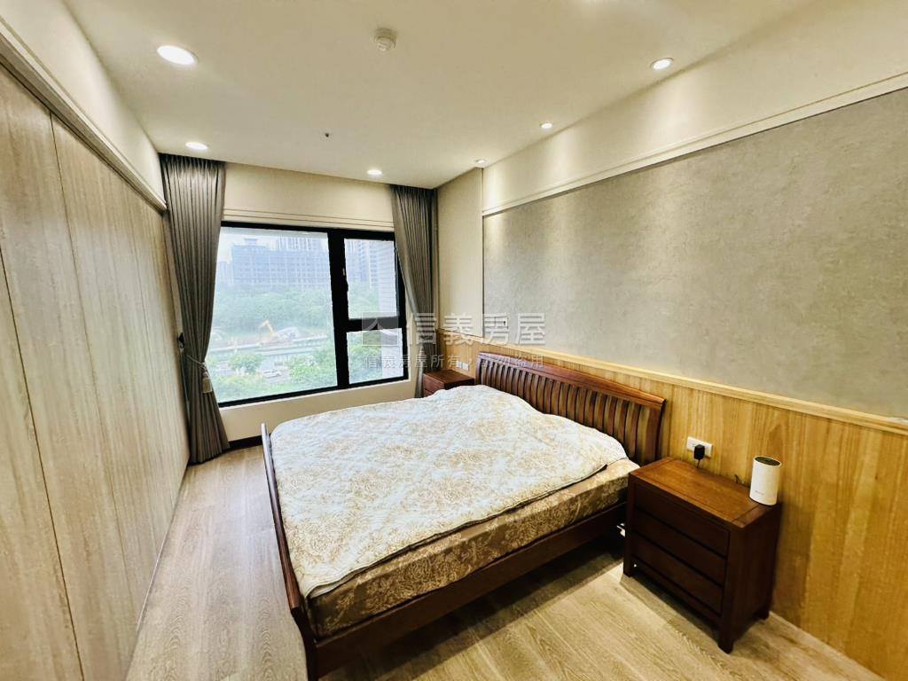 蒙德里安拎包來住景觀四房房屋室內格局與周邊環境