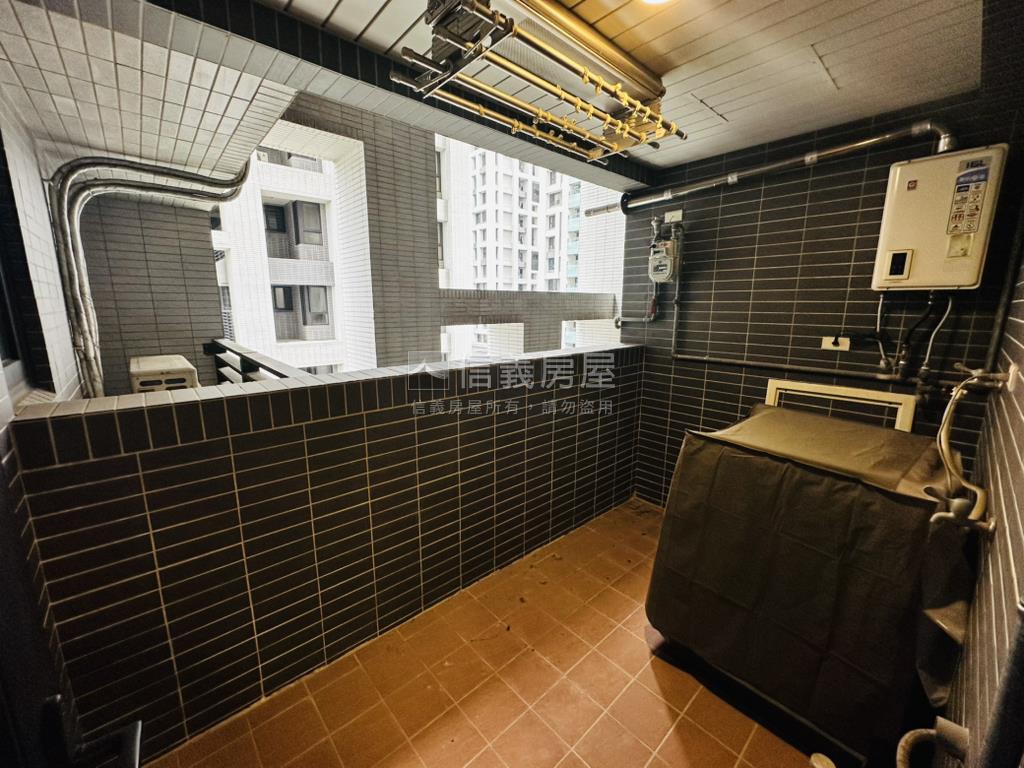 蒙德里安拎包來住景觀四房房屋室內格局與周邊環境