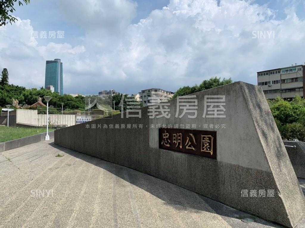 精誠名人巷來囉房屋室內格局與周邊環境