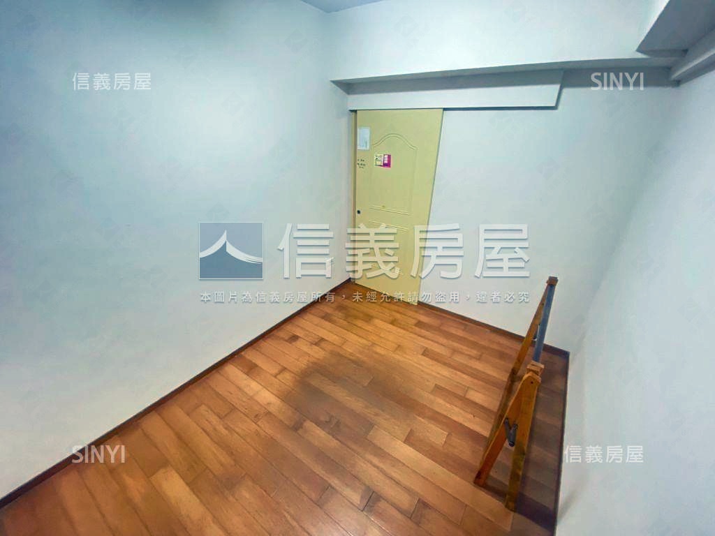 玫瑰賓士明園四房車位房屋室內格局與周邊環境