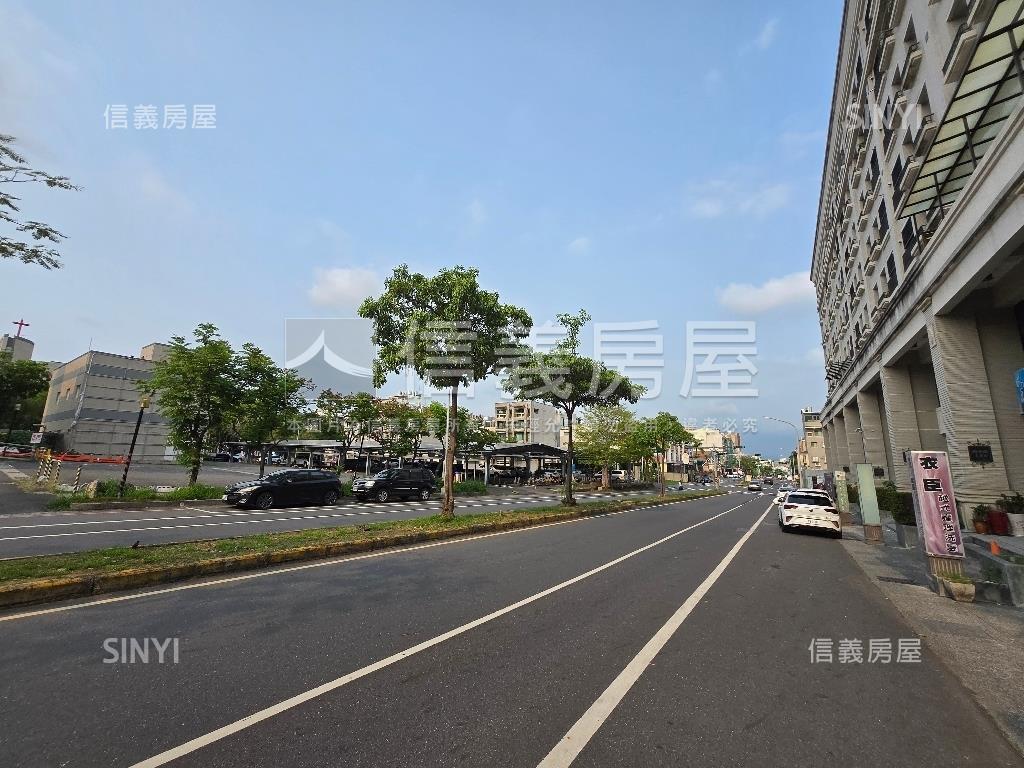 東區面寬約９米店面房屋室內格局與周邊環境