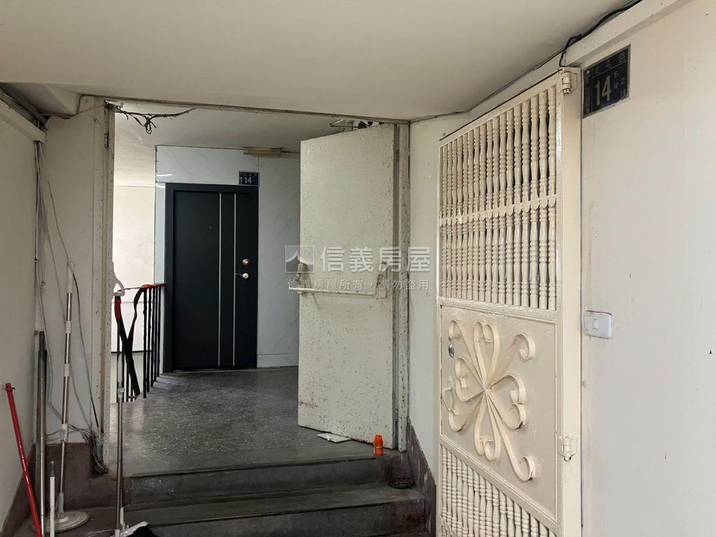 近一中商圈親親戲院大空間房屋室內格局與周邊環境