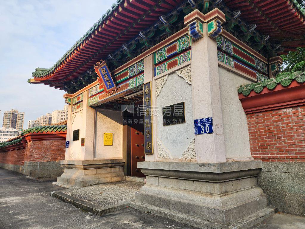 近一中商圈親親戲院大空間房屋室內格局與周邊環境