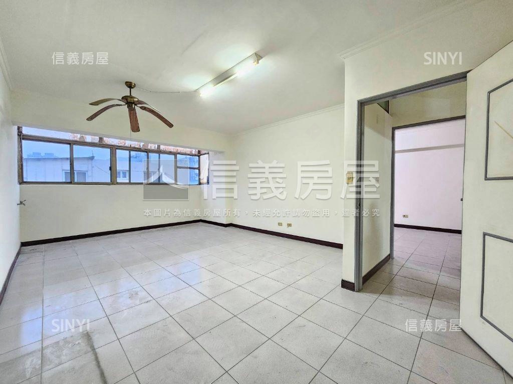 近綠園道捷運低總價大華廈房屋室內格局與周邊環境