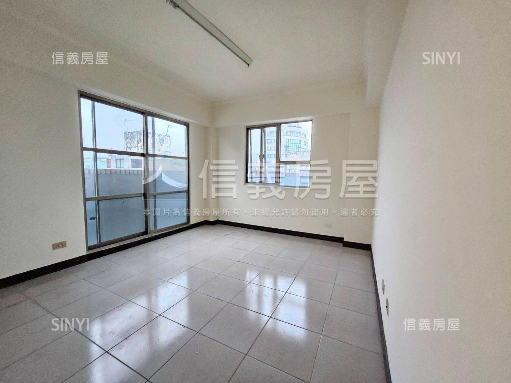 近綠園道捷運低總價大華廈房屋室內格局與周邊環境