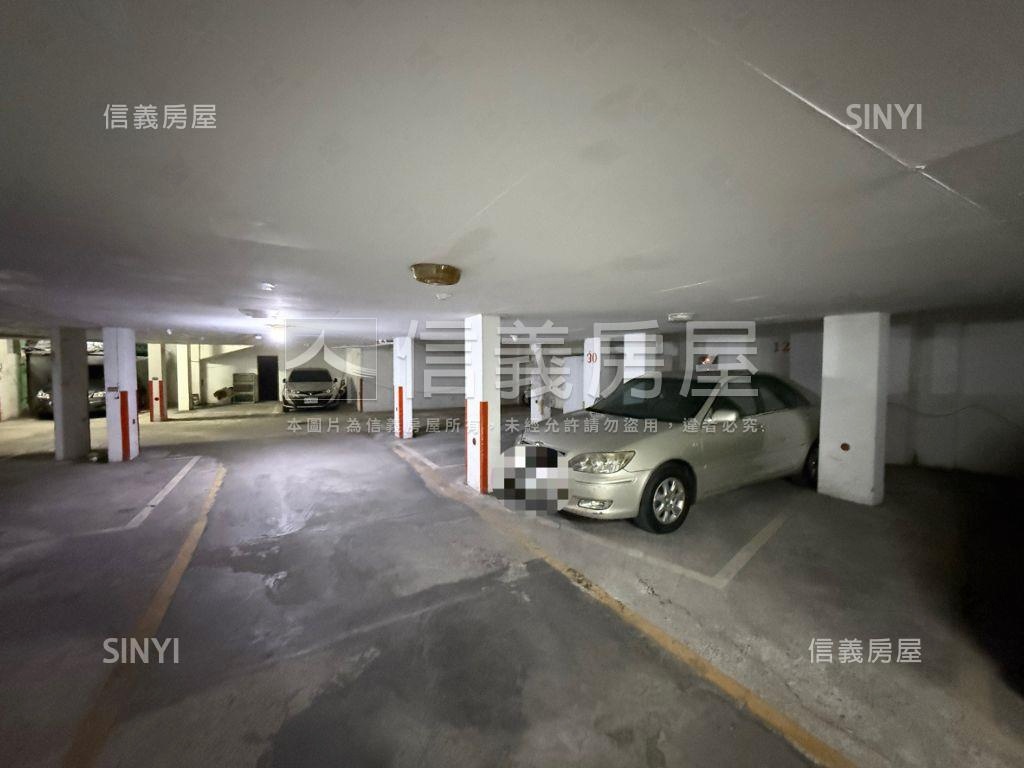 台大新境２Ｆ樓中樓＋車位房屋室內格局與周邊環境
