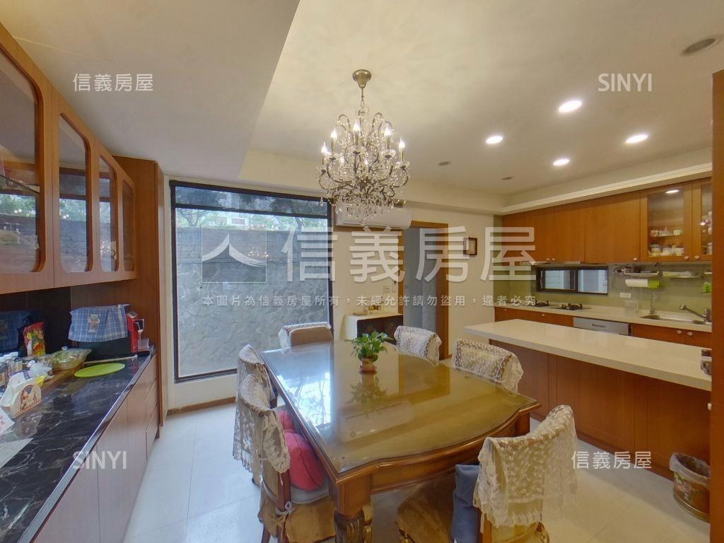 老爺山莊．高檔別墅房屋室內格局與周邊環境