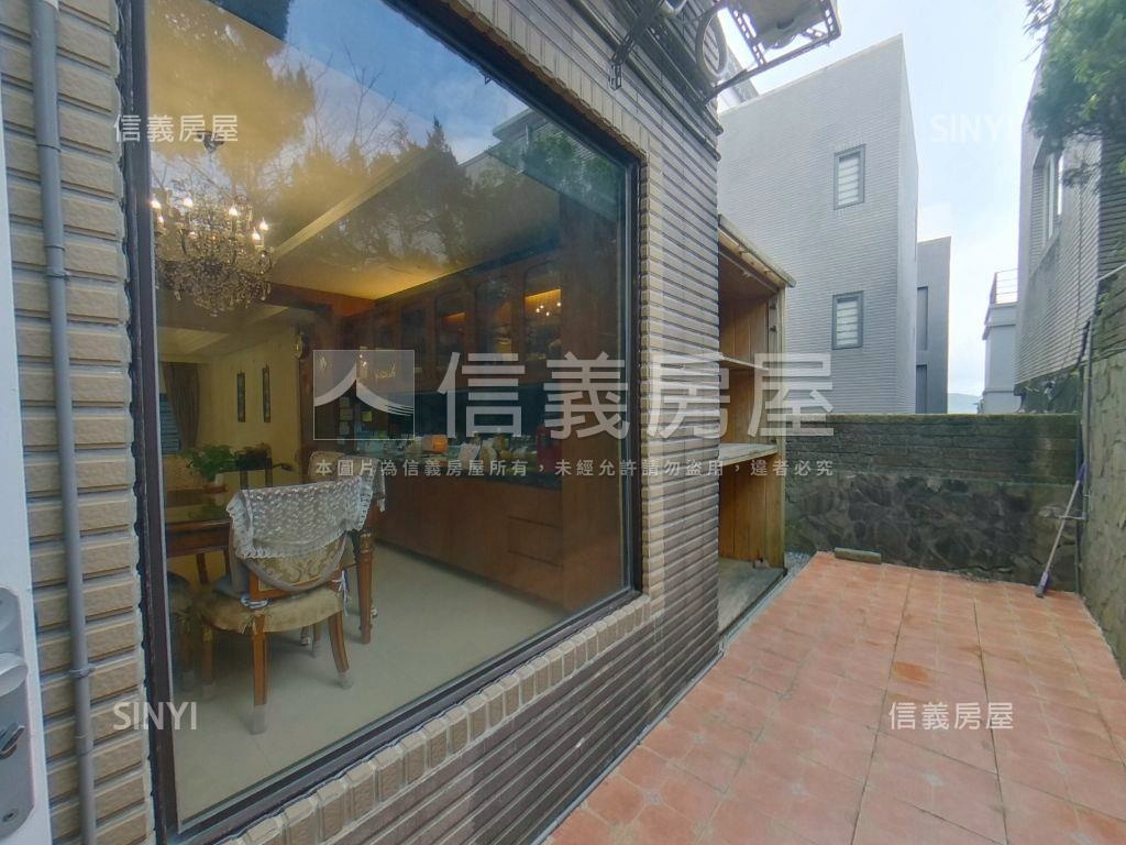 老爺山莊．高檔別墅房屋室內格局與周邊環境
