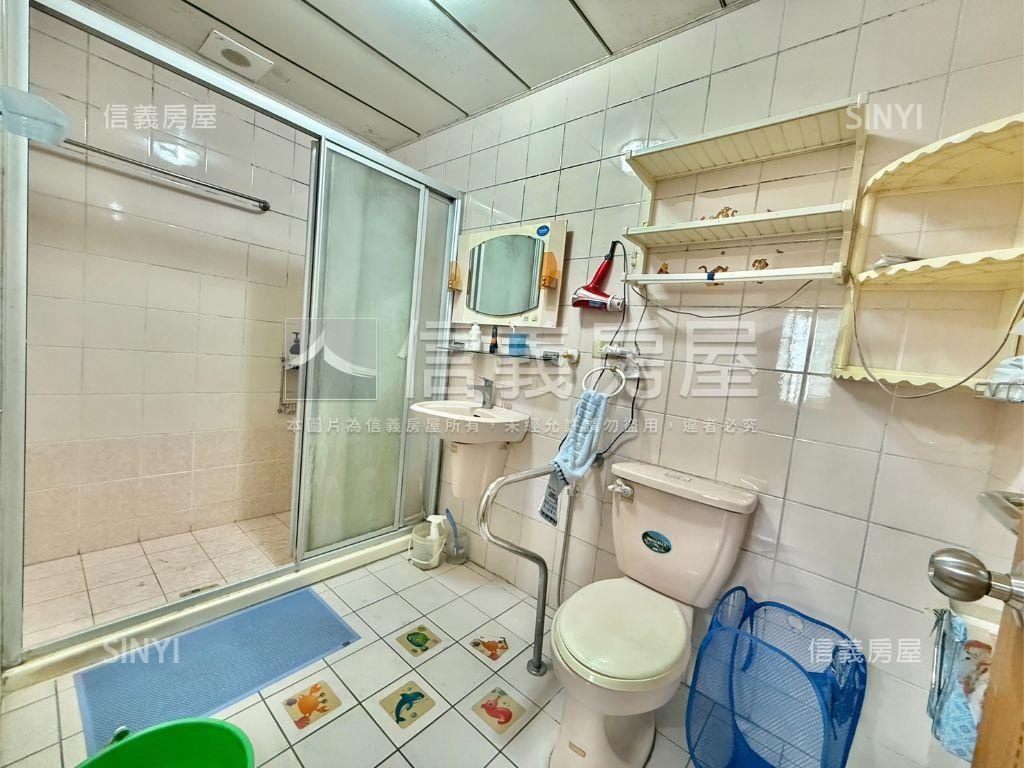 專任。廣豐上疊翡翠新都房屋室內格局與周邊環境